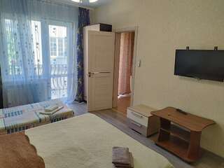 Гостиница Ника Анапа Стандартный четырехместный номер-12