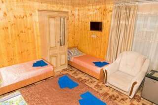 Гостиница Ника Анапа Стандартный четырехместный номер-8